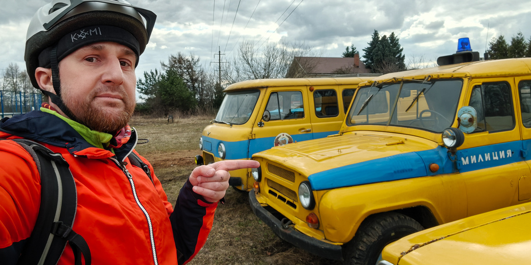 Желто-синие милицейские автомобили моего детства