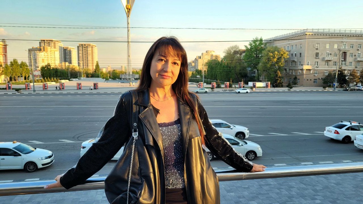 Психотерапевт, Наталья Холодова