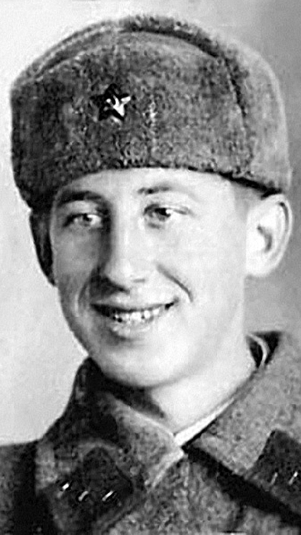 Владимир Басов