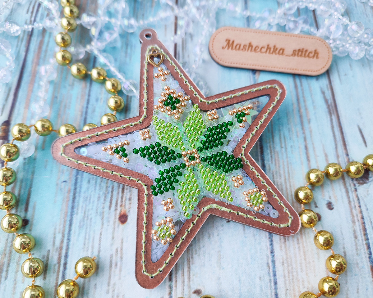 На каждой стороне звезды разный узор. Сторона 1