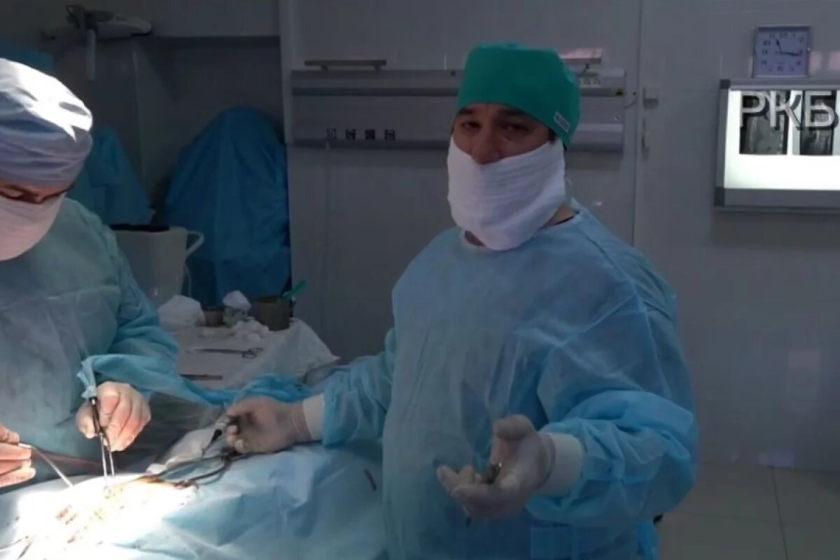    Строителя в Дагестане судят за смерть 64-летней женщины, прибитой фанерой