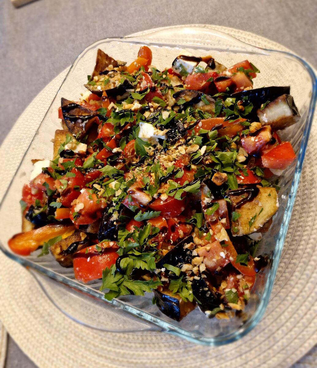 Вариант подачи с кусочками брынзы