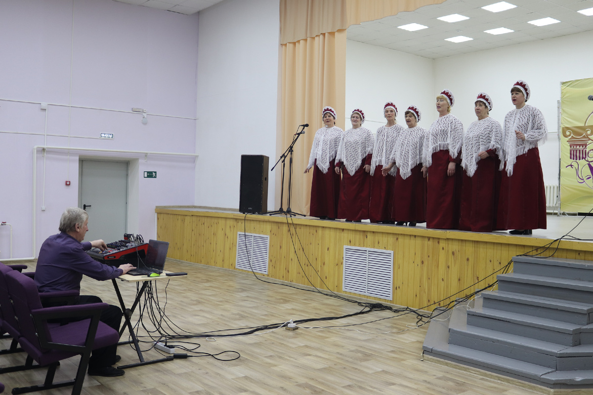 Так проходит генеральная репетиция перед выступлением.