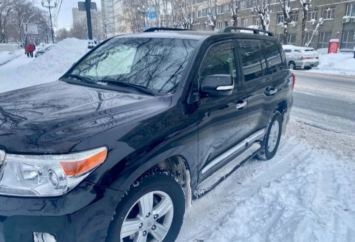    Угроза лишиться Land Cruiser заставила отца из Хабаровска вспомнить о сыне