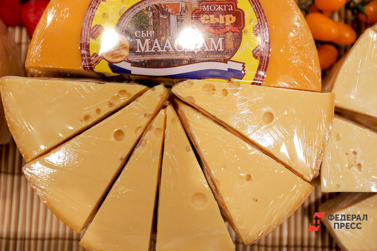 Сыр стоит почти 900 рублей.  Фото: Фото: ФедералПресс / Евгений Поторочин