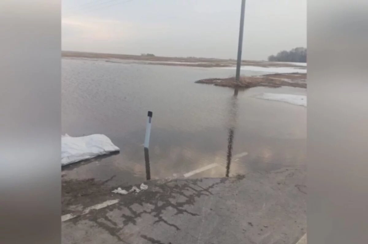    Ещё 5 переливов талых вод через дороги произошли в Новосибирской области