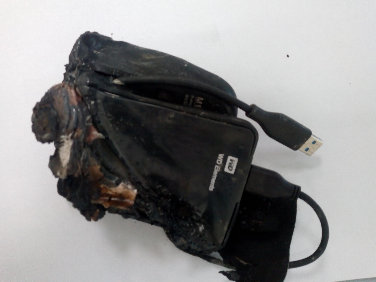 переносной жесткий диск