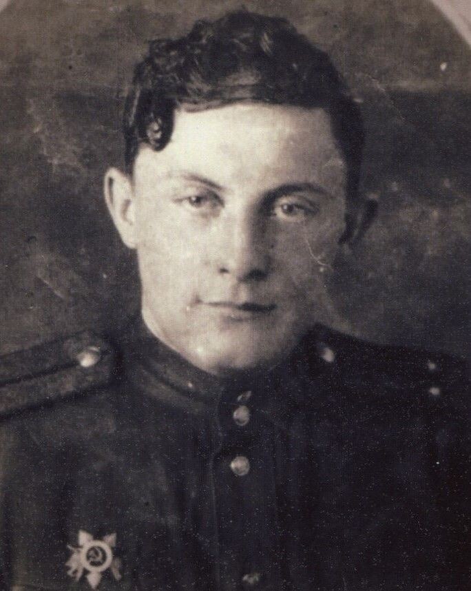 Бравый лейтенант Валентин Орловцев в годы войны