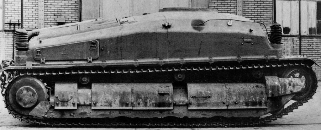 САУ SOMUA CAM 2 (она же SOMUA SAu 40), она отчасти стала базой для модернизаци SOMUA S 35.