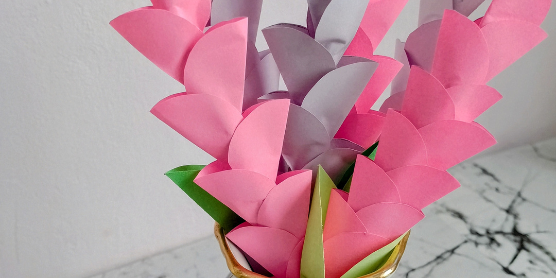 Простые цветы из бумаги