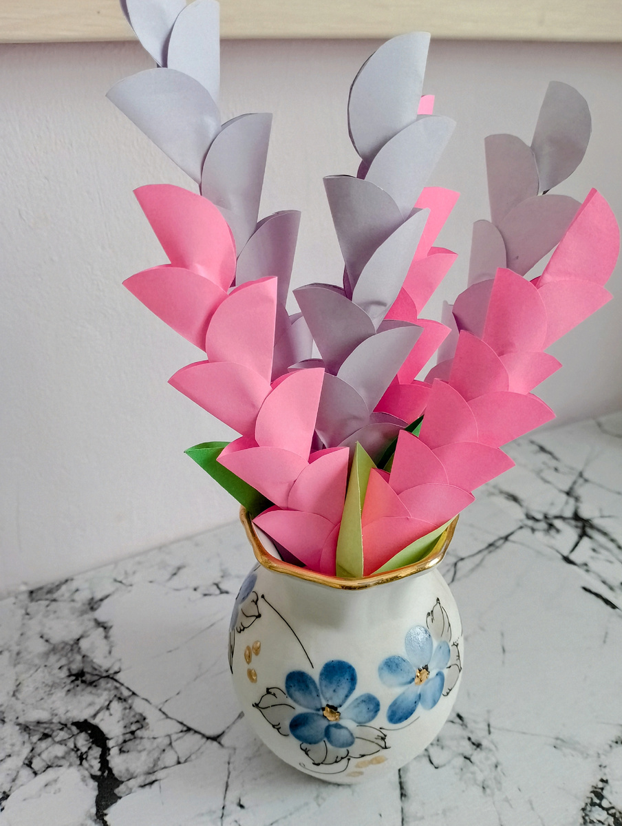 Простые цветы из бумаги