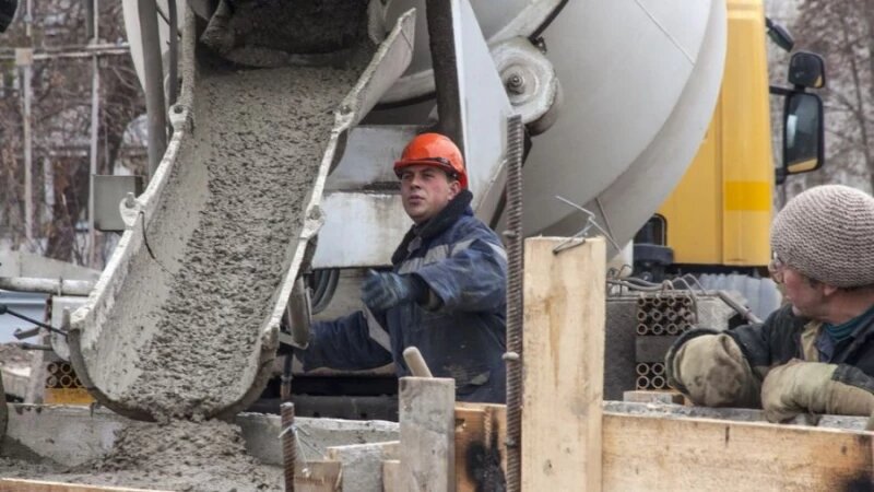     Строительство. Михаил Хаустов