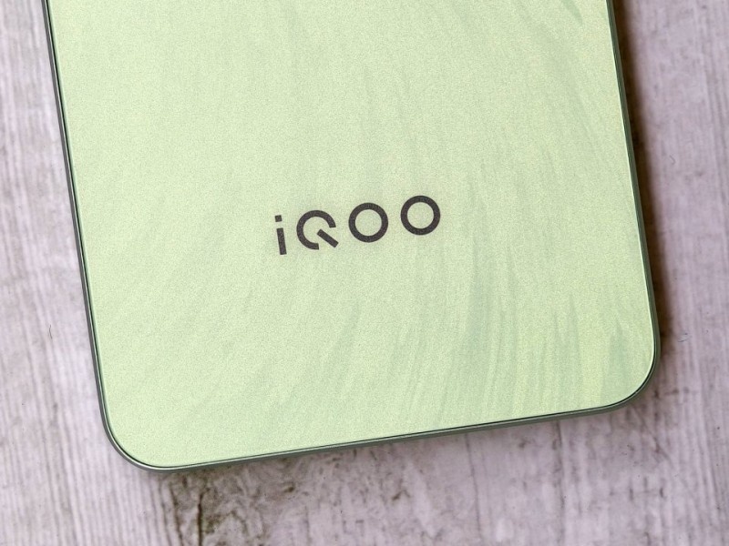    Характеристики, дизайн и дата анонса iQOO Z10x раскрыты официально