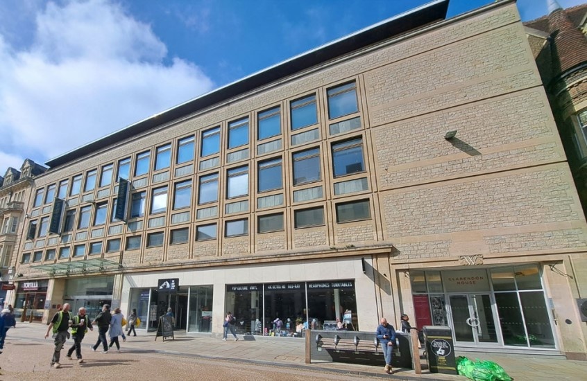 Торговый центр Clarendon