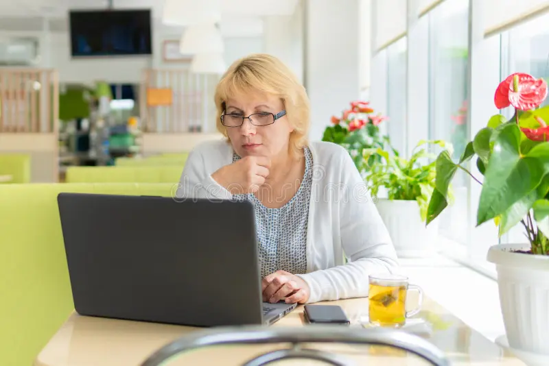 Картинка из сети Интернет. Женщина внешне похожа на меня 😊