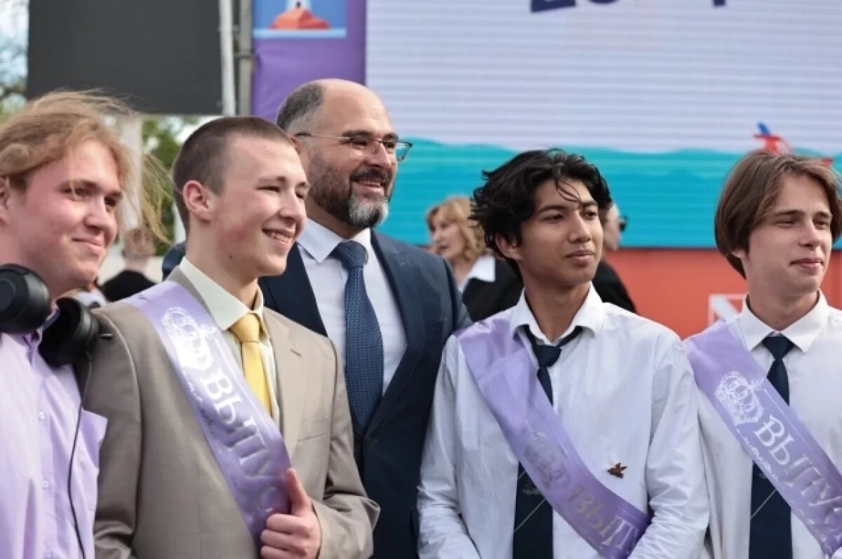    13 млн в Казани потратят на концерт для выпускников школ