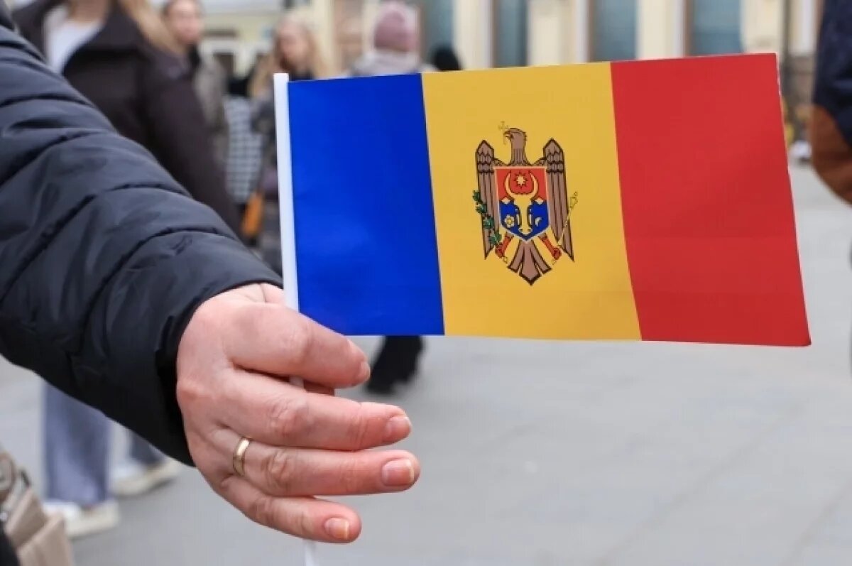    В аэропорту Кишинёва состоялась акция против высылки дипломатов РФ