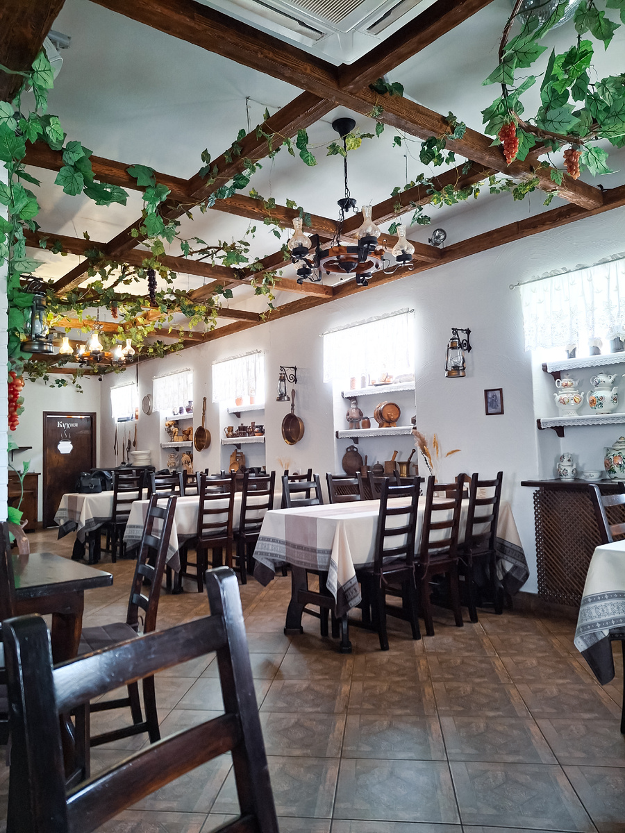 Зал на первом этаже