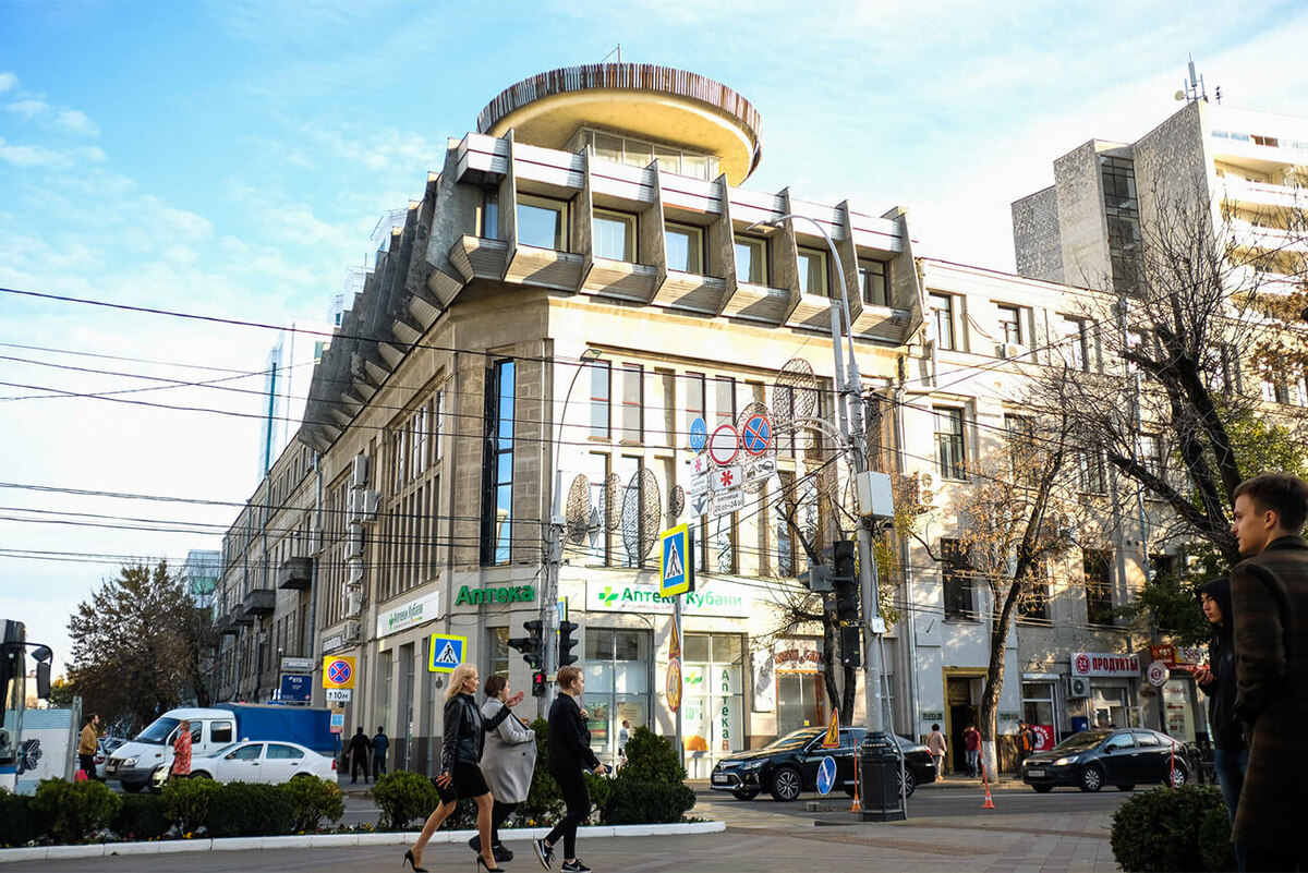    Ул. Гоголя, 66 — ул. Красная, 64, лит. А. Фото Николая Хижняка, «Кубань 24»