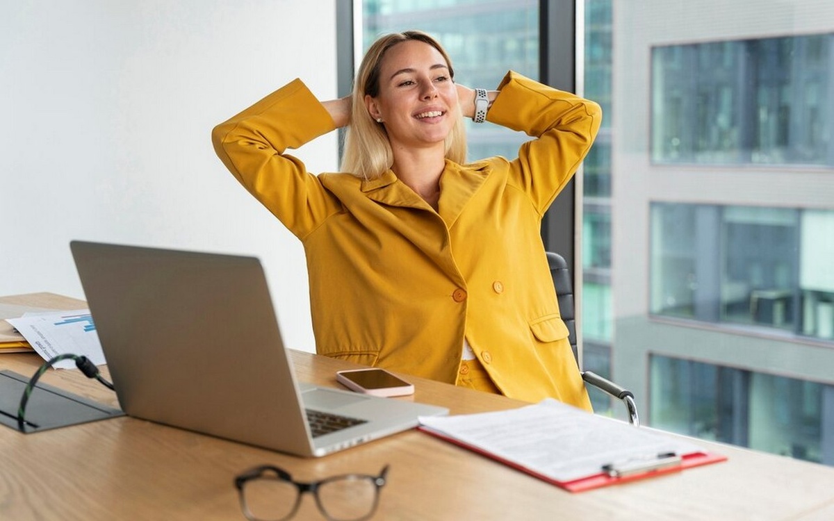    Карьерный рост коллег мотивирует 37% липчан трудиться активнее Freepik