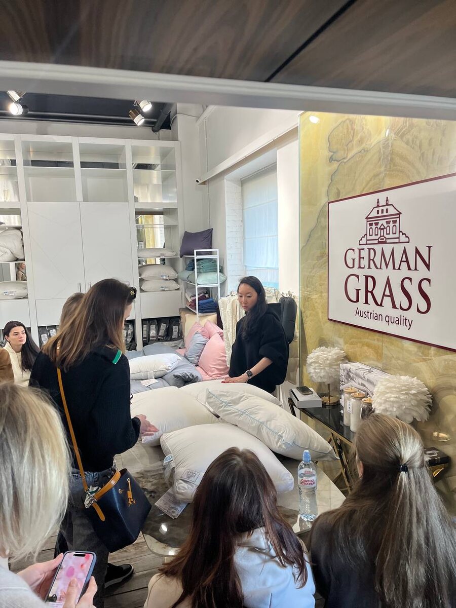 Уровень комфорта сложно объяснить словами, но легко увидеть и почувствовать. Поэтому личный опыт и насмотренность так важны для профессионала.