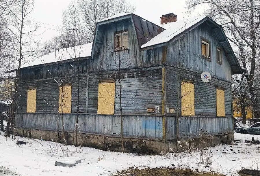 Старый дом на улице Куйбышева пока еще не в очень приглядном виде, но уже в заботливых руках./ФОТО предоставлено Музеем истории города Сердоболя