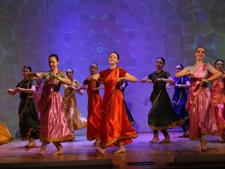     Фото кинешемского театра танца "Чайка" ВК