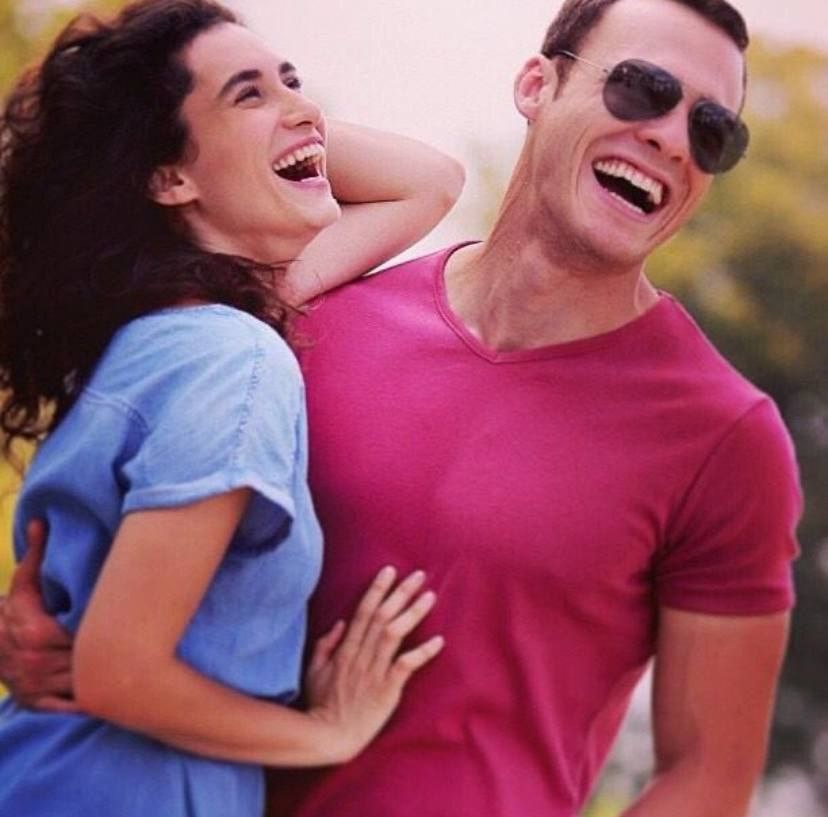 Кадр из сериала "В ожидании солнца"