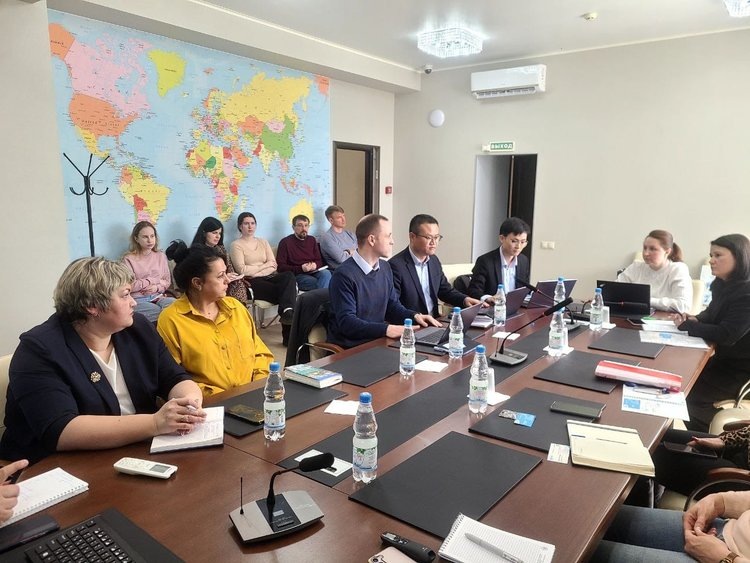    Встреча по производству ветпрепаратов прошла в ФГБУ «ВНИИЗЖ» с коллегами из Китая