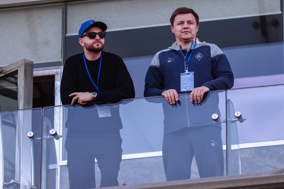    Гендиректор «Крыльев» Роберт Тер-Абрамян и его заместитель Руслан Пименов. Сайт ПФК "Крылья Советов"