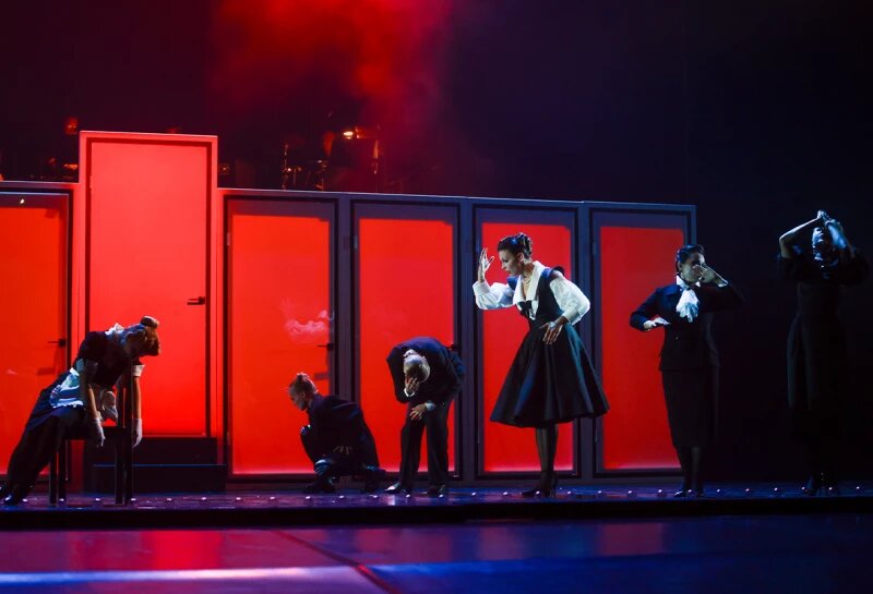 Листайте вправо, чтобы увидеть больше изображений