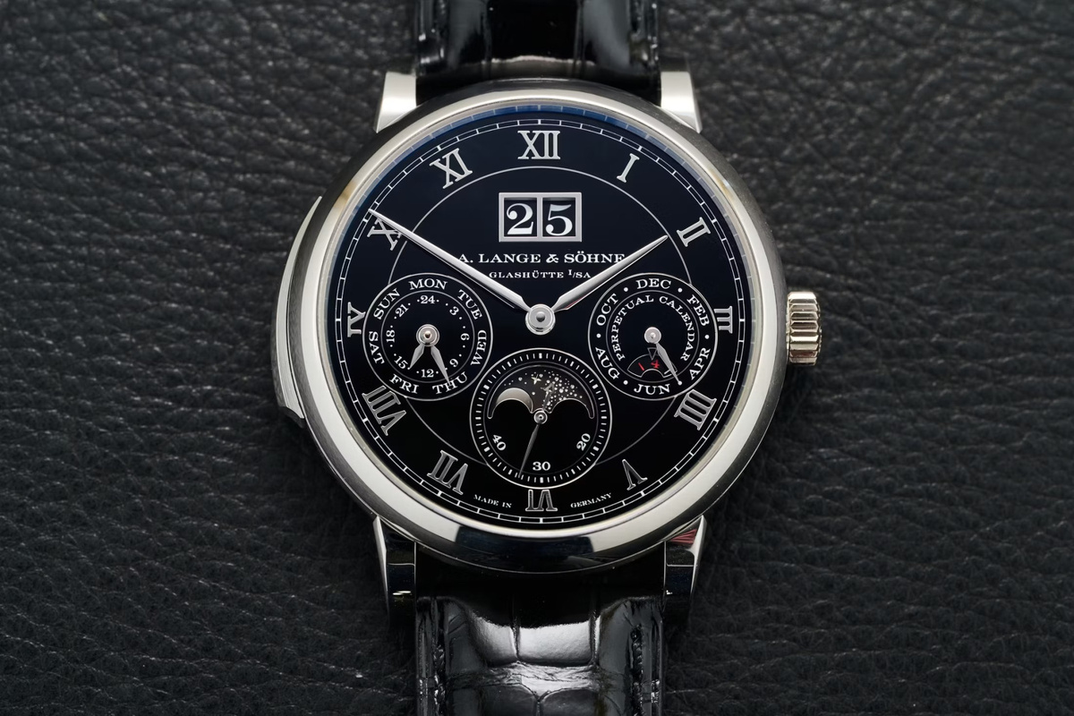Фото: www.hodinkee.com