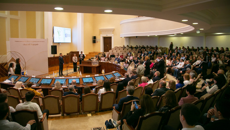    В зале собрались лучшие ставропольские предприниматели Фото: Валерия Алтухова / / ИА «Победа26»