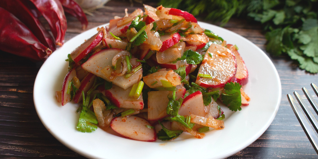 Острый салат из редиски по-корейски