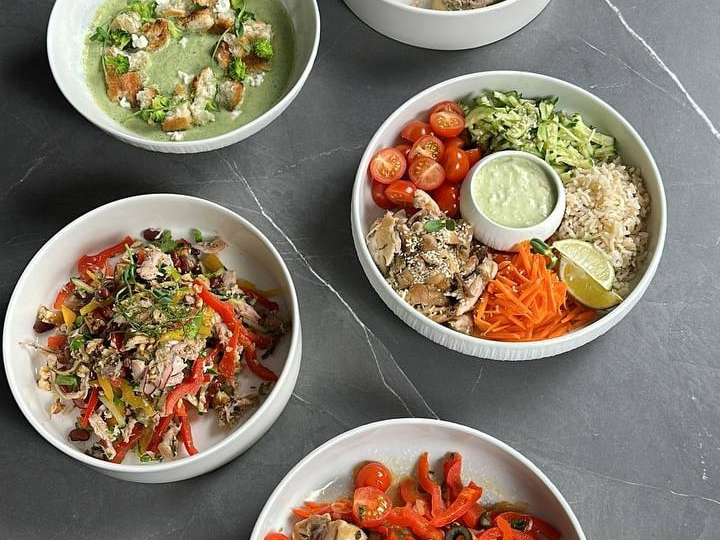 5 небанальных блюд из запеченных куриных бедер. Всего 1 заготовка = 5 разнообразных блюд