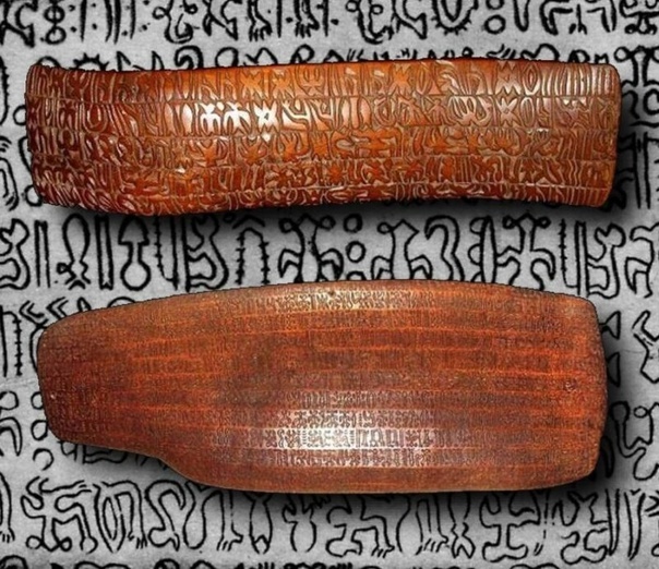 Дощечьки Ронго-ронго. Фото из открытых источников.