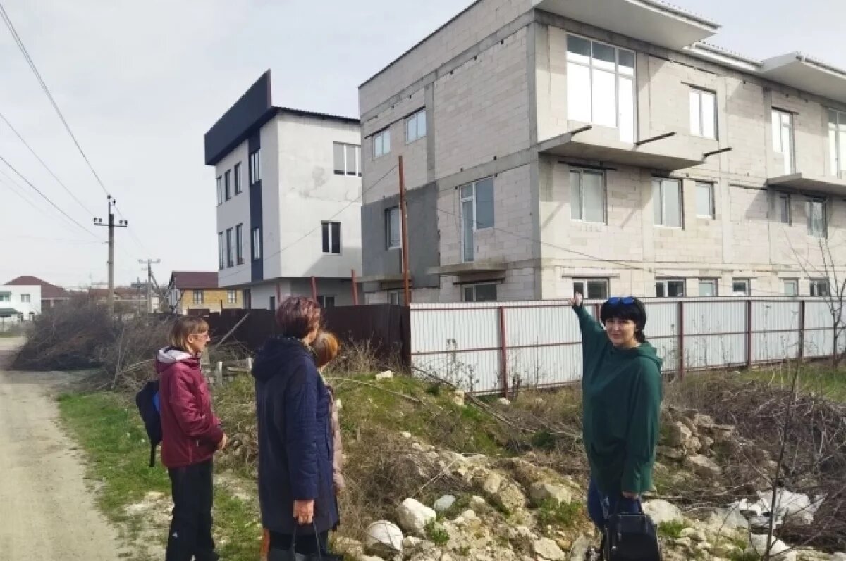    В Крыму восемь семей военных обманули с жильем на 22 млн рублей