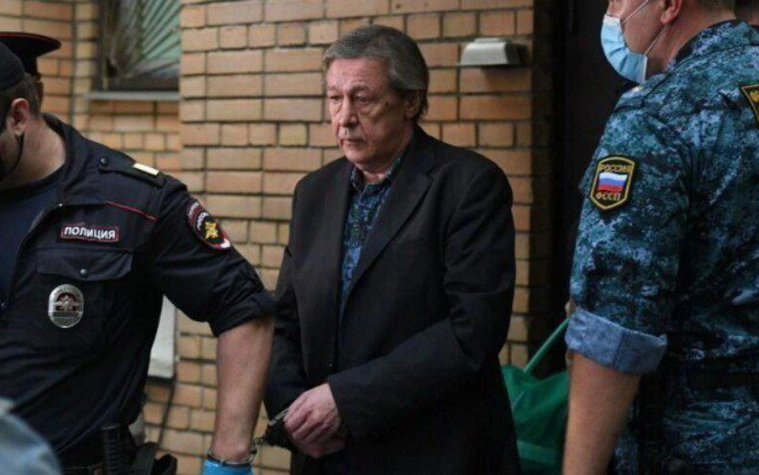    Актер Михаил Ефремов после колонии будет зарабатывать по 2,5 млн за съемочный день