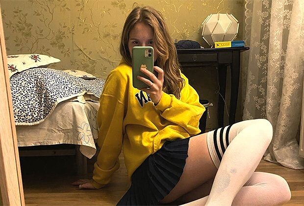 Красавица и отличница пользовалась вниманием со стороны многих представителей мужского пола, размещала в соцсетях нескромные фото, обожала позировать на камеру