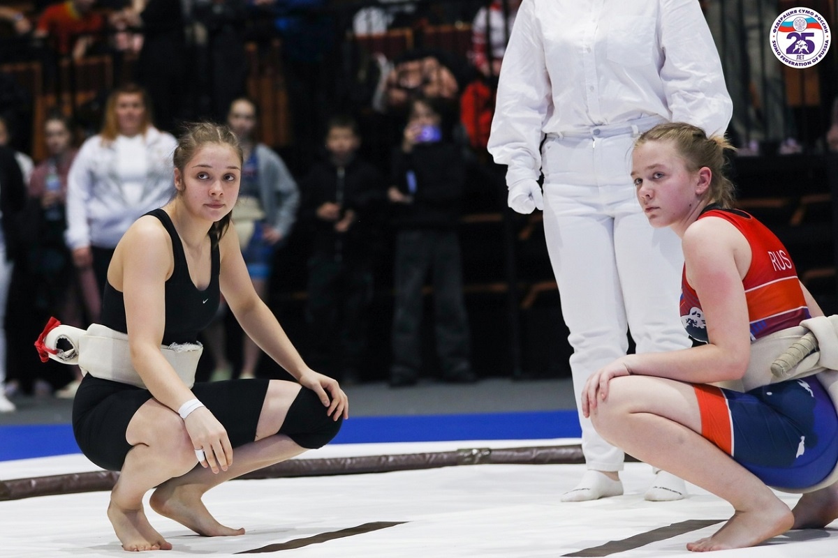    Алина Бизяева (на снимке – слева) стала главной героиней национального первенства