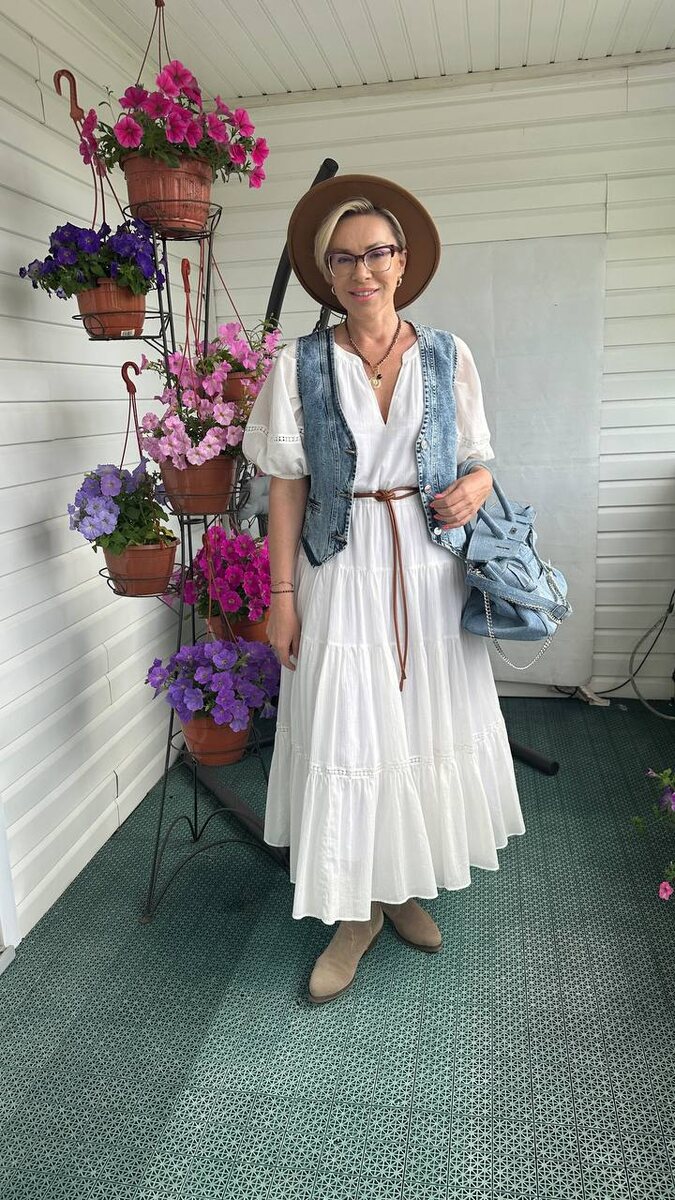 листайте карусель с образами!