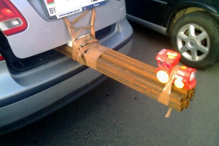 Фото заимствовано - https://abw.by/news/rb/2016/07/08/fotofakt-voditel-originalno-oboznachil-perevozimyi-gruz