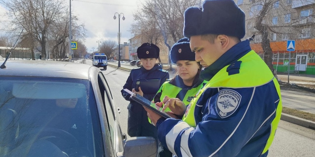Водитель продул в алкотеткор ГИБДД, с какими показаниями стоит согласится, а когда нужно ехать на мед освидетельствование