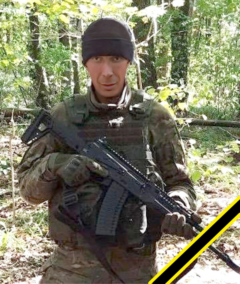    Карелия простится сразу с тремя участниками СВО, погибшими под КурскомДмитрий Зацепин / VK / Коллаж "Фактор Новости"