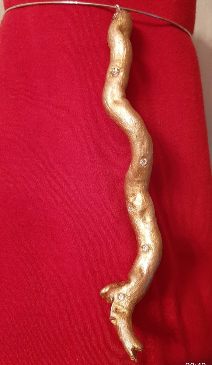 Украшение со змейкой! 