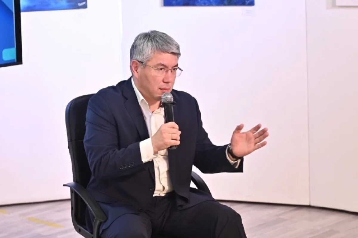    Алексей Цыденов на встрече с Путиным рассказал о проблемах с экологией