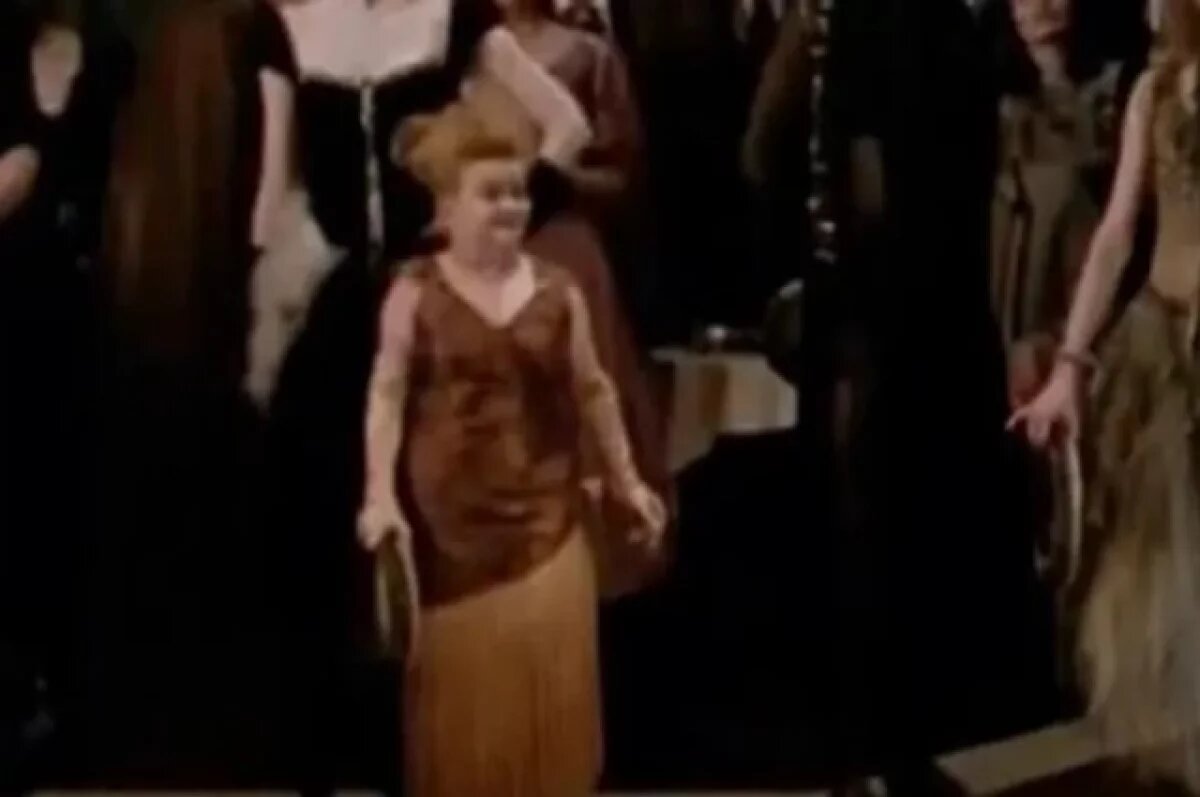    Актриса-лилипут Патти Мэлони, сыгравшая в «Семейке Аддамс», умерла в 89 лет