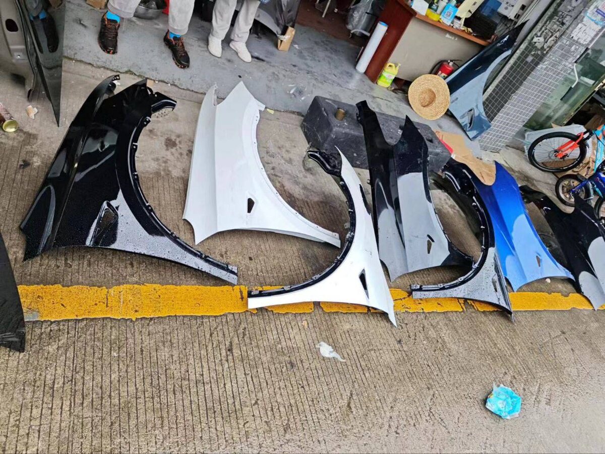 Заказ клиента крылья на Теслу 10 штук