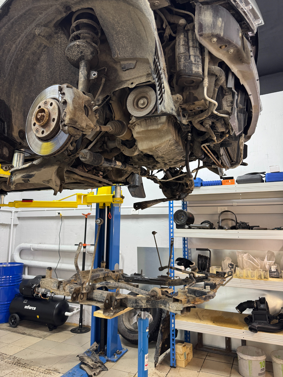 Снимаем подрамник