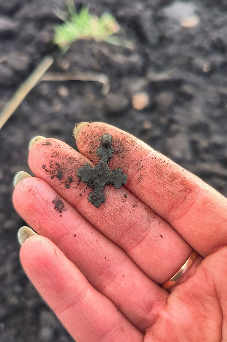 Крест примерно век 14.